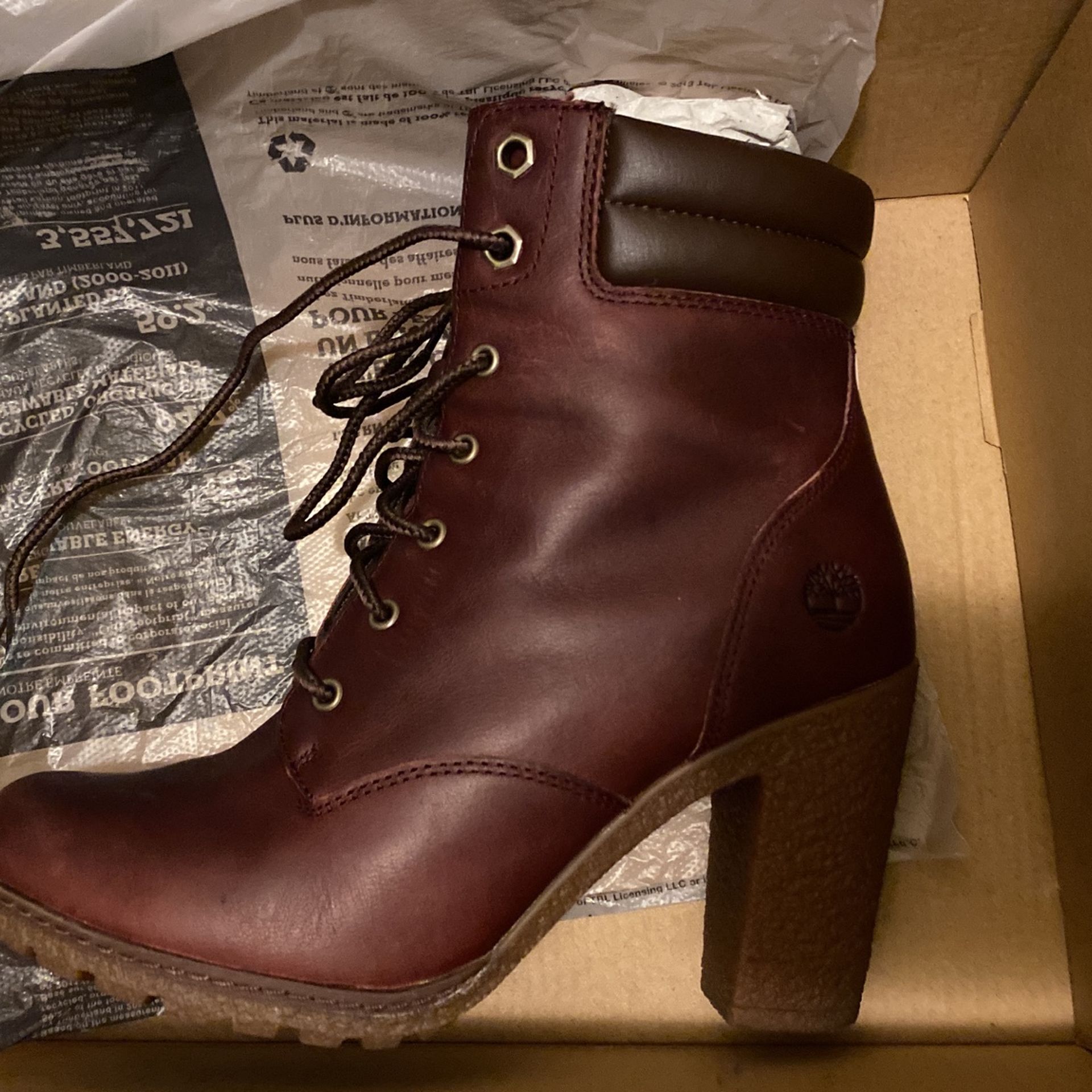 Timberland Heel Boots Maroon 6