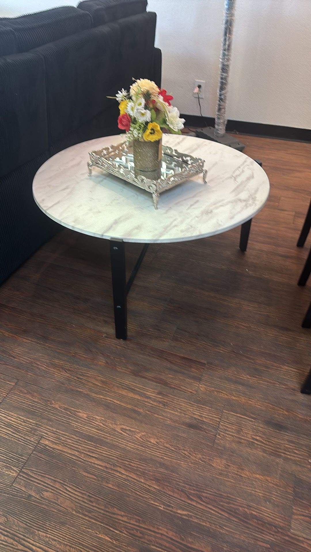 White Top Round Coffee Table 