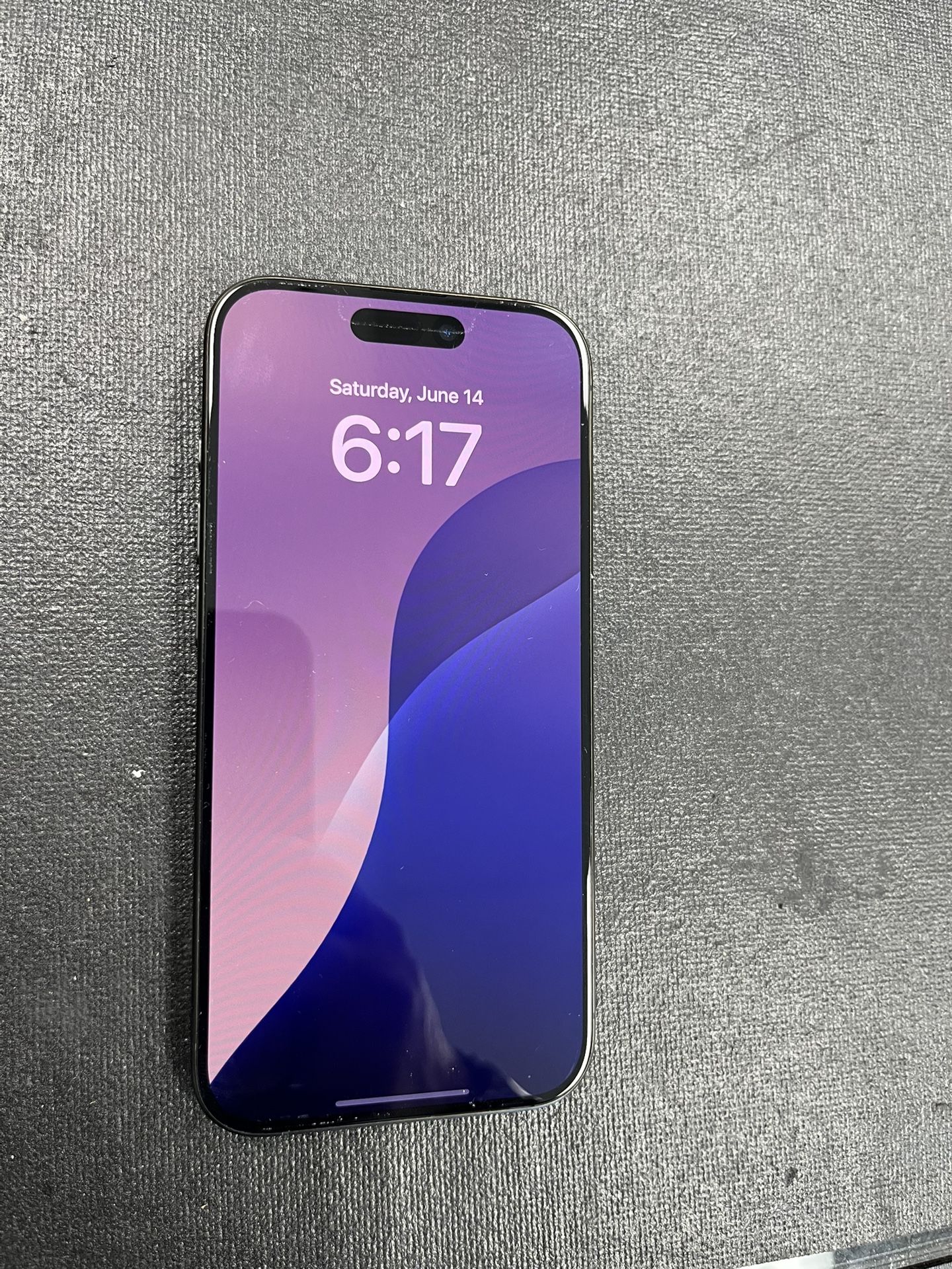 iPhone 15 Pro 256 Gig Excellent Condition. Unlocked