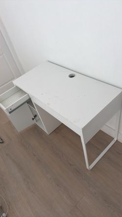 White Dresser