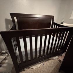 Convertible Crib For Sale 