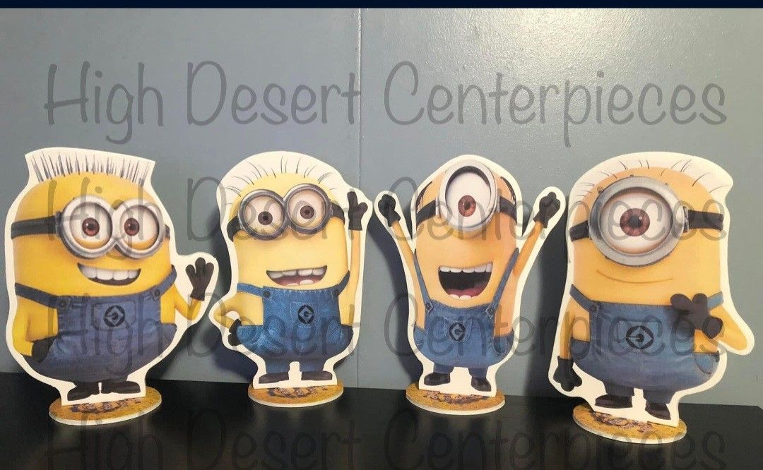 MINIONS CENTERPIECES