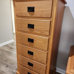 6 Drawer Narrow Chest.  