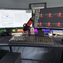 Gaming PC with Accessories