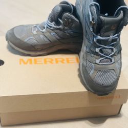Hicking Shoes - Merrell Girls Size 3 1/2
