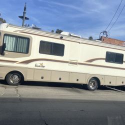 Bounder Rv 