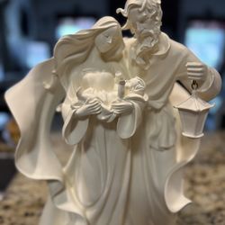 Home interiors Christmas  "What Child Is This" Holy Family Statuette