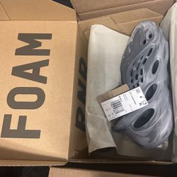 Foam Runners New