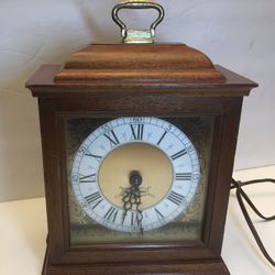 Vintage Seth Thomas 8-Day Key Wound Exeter-W Mantel Clock Model E538-001