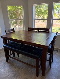 Kitchen table