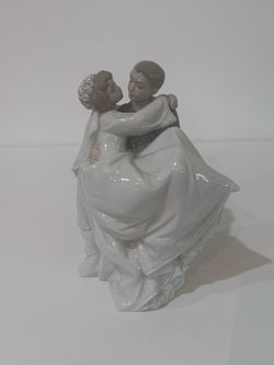 Nao Porcelain Dancing Couple Figurine