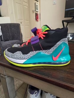 Nike Air Force Max. Size 10. Rare!