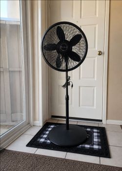 18" Pedestal Fan Black Indoor Outdoor Living