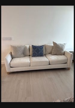 Japandi Couch With Cover