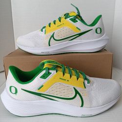 Size 11 Oregon Ducks Nike Men's Air Zoom Pegasus 40 Running Shoes DZ5979-100