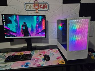 White Gaming Pc / Open to trade