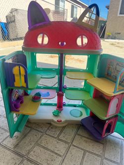 Gabby dollhouse