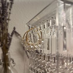 Chic Daisy Earring Hoops 