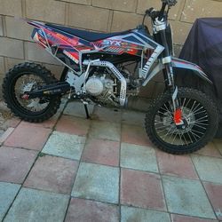 Dirt Bike 