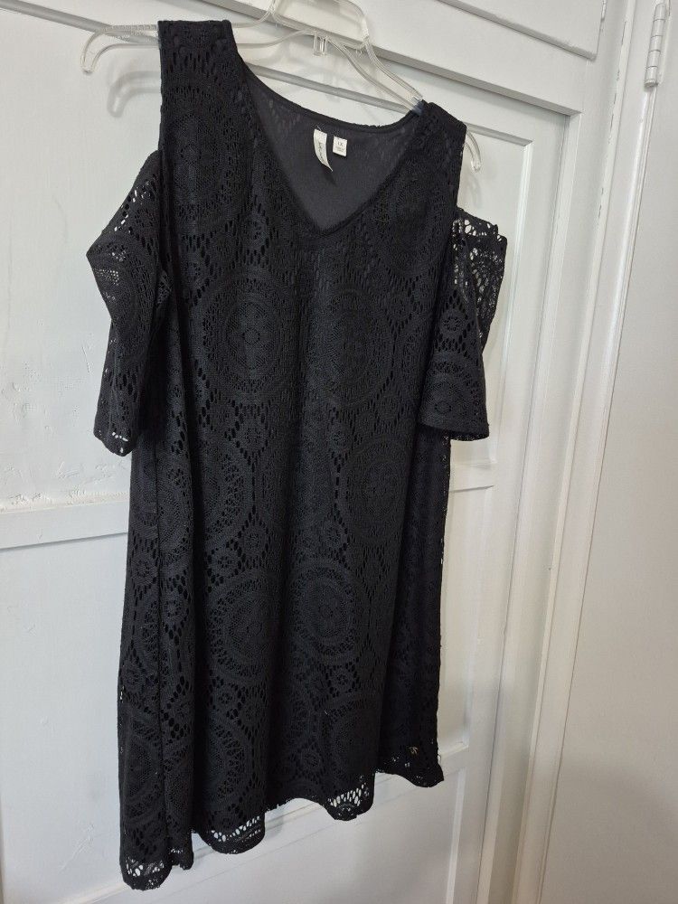 Used, Size 1X, Little Black Dress