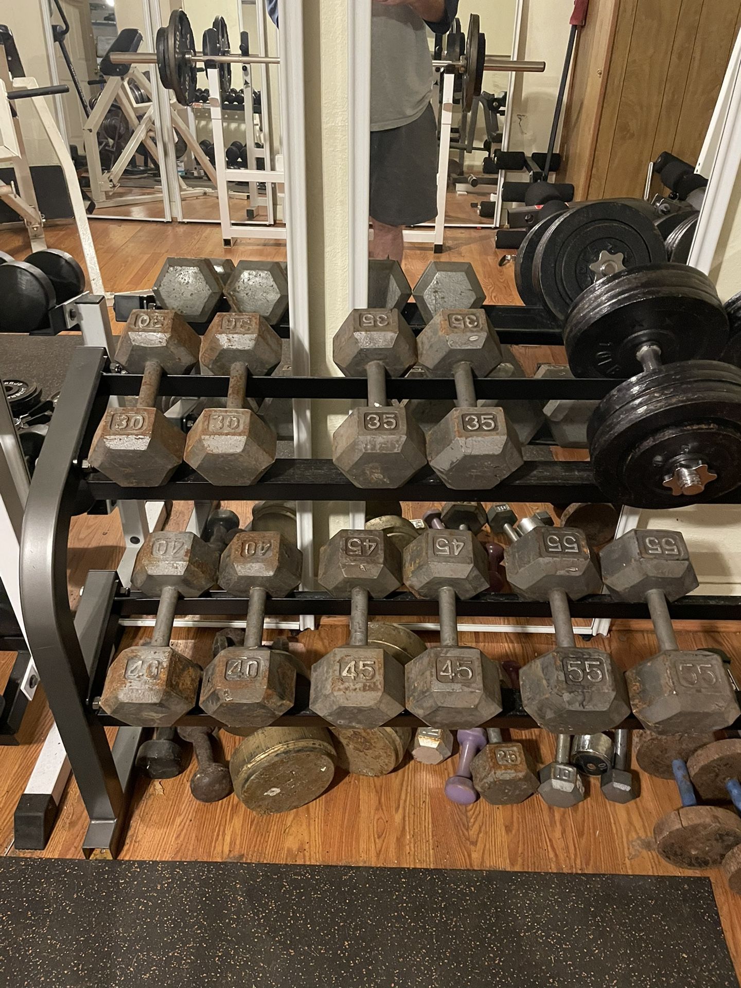 Hex dumbbells/$1.25 per pound