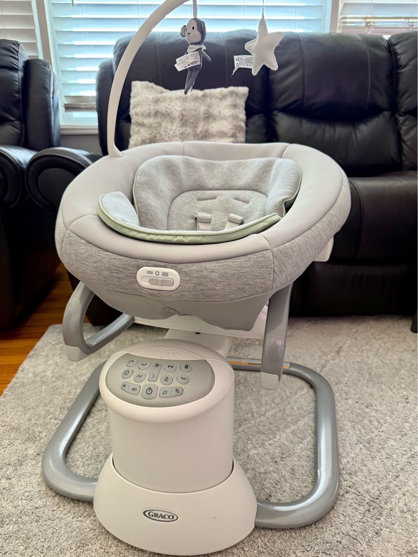 Graco baby swing