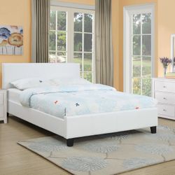 Queen Size White Bed $104