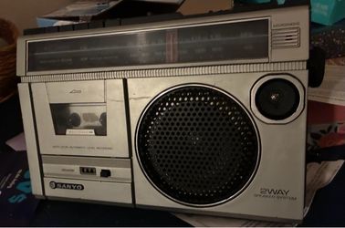 Sanyo Boombox AM/FM Cassette Radio