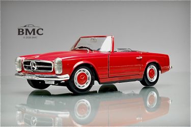 RARE 1968 Mercedes-Benz 280 SL Pagoda, red, 1:-8 Diecast model from Techno Giodi, made in Italy