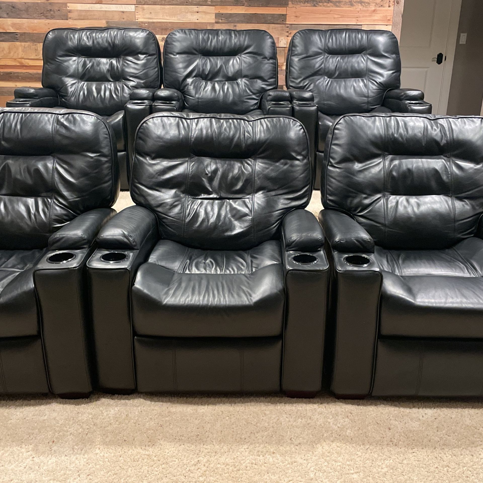 Thomasville Leather Recliners ( 6 Total) for Sale in Seattle, WA OfferUp