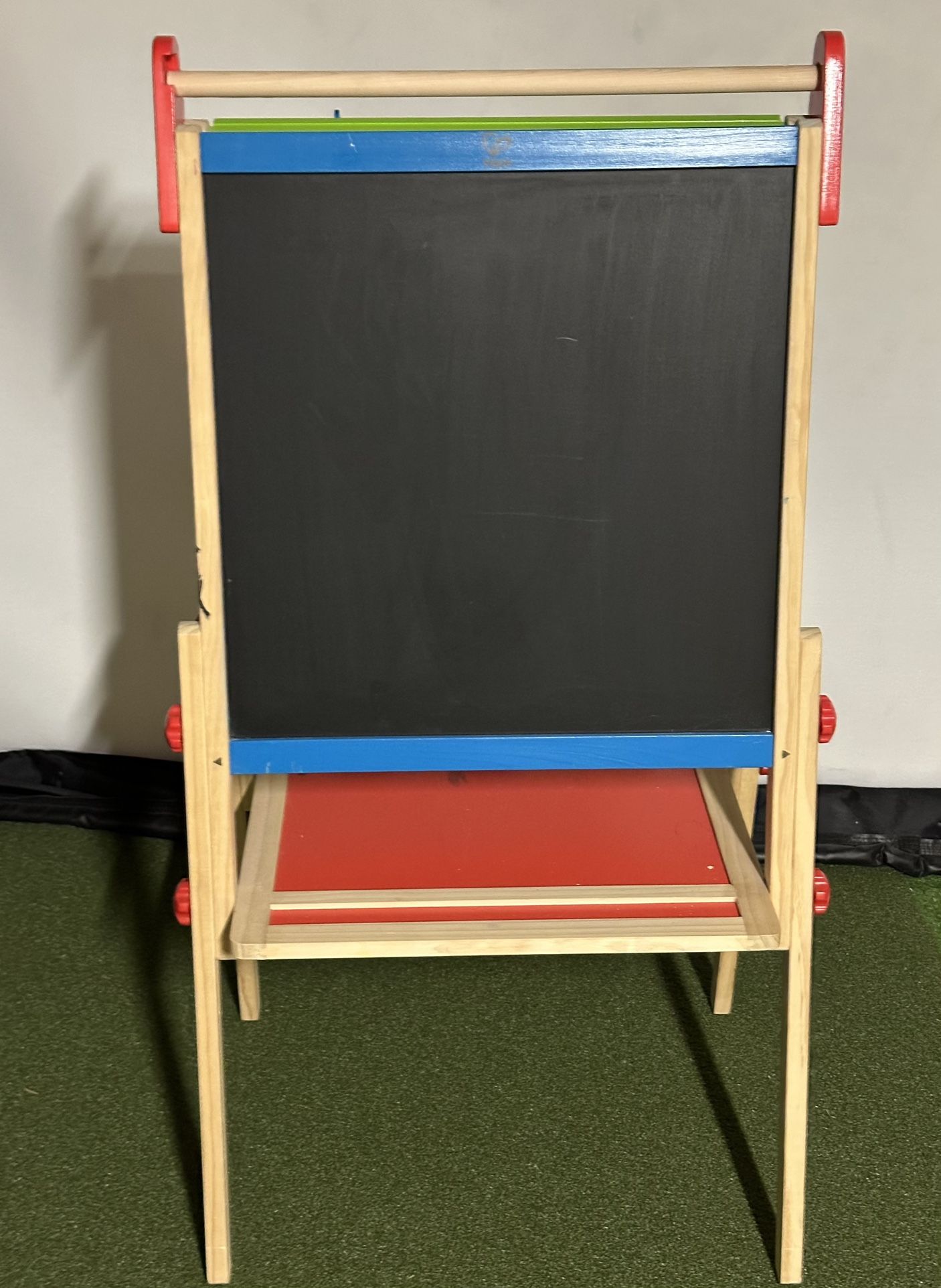 Hape Double-Sided Art Easel (whiteboard, chalkboard); adjustable height
