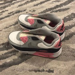 Nike Air Force’s Air Max 