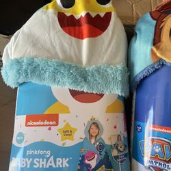 Hooded Blanket Baby Shark