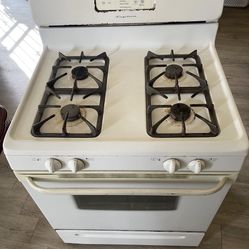 GE Stove/Oven