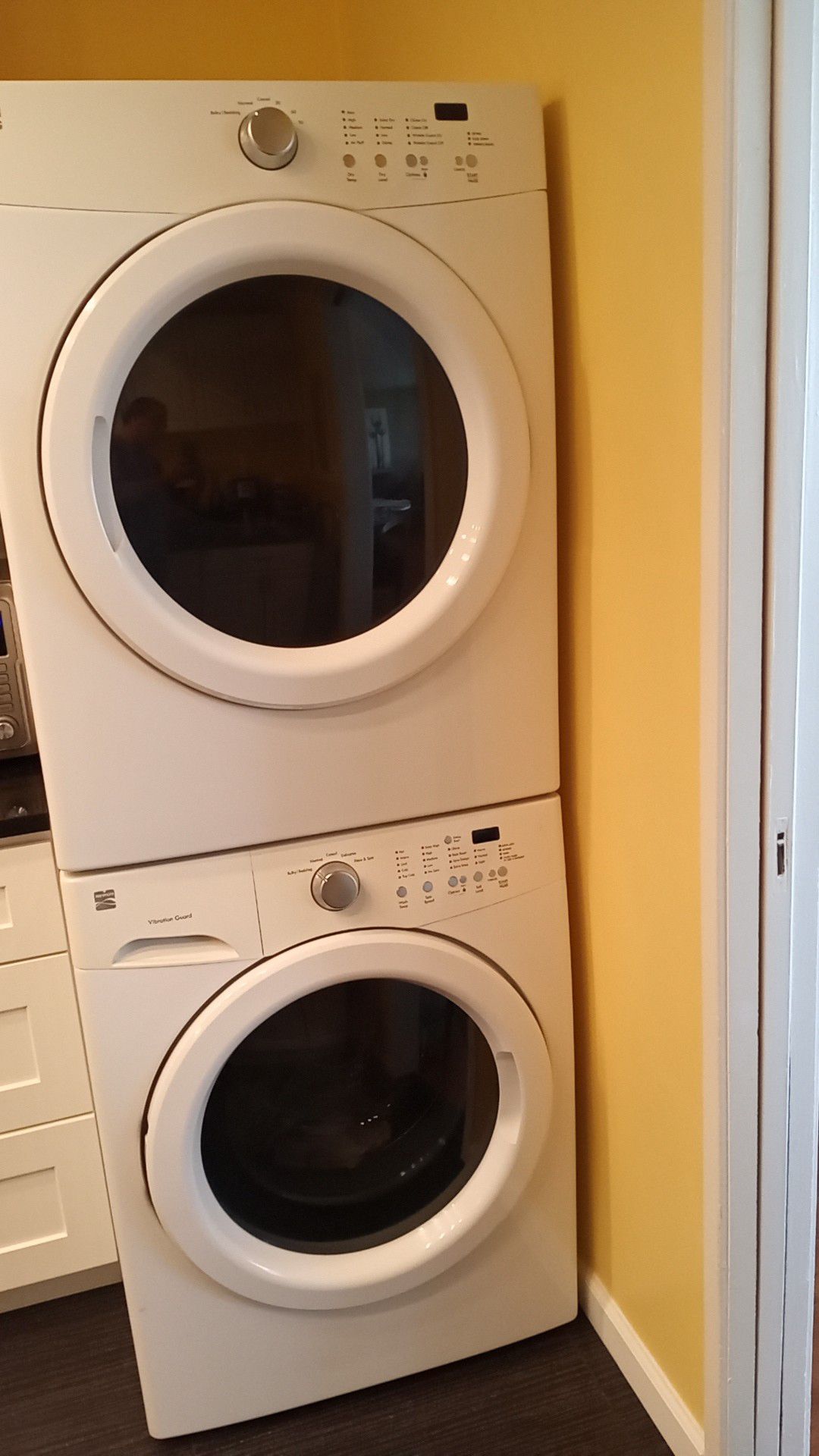 Washer and dryer for sale. Perfect conditions