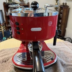 DeLonghi Icona Espresso Maker ECO-310.BK