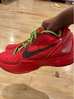 Kobe Bryant reverse grinch size 8 great condition