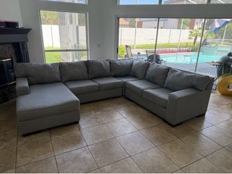 Large Gray Sectional Sofa with Chaise