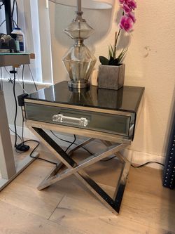 Pair of glass side table with soft closing drawer