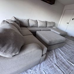 Living spaces beige sectional sofa couch sala ottoman