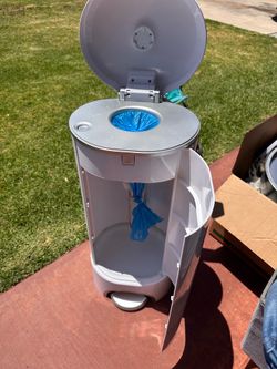 Diaper genie