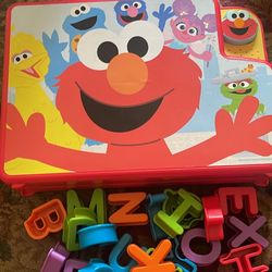 SESAME STREET Elmo’s Learning Letters Bus Activity Board, Preschool Learning and Education, Kids Toy