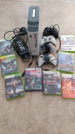 Xbox 360 with games