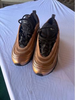Nike air max size 7 woman