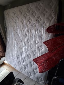 Cali king Novafoam pillow top mattress for sale  new