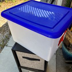 Plastic Storage Containers 