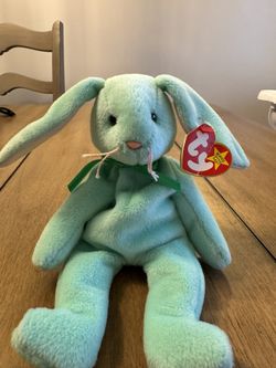  Ty Beanie Baby Hippity the Bunny,