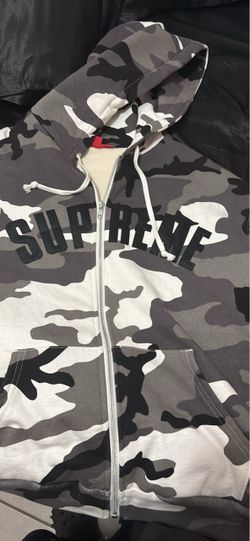 Supreme Hoodie
