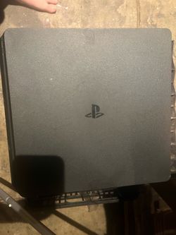 Selling PS4 Slim for 110$