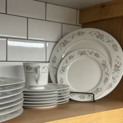 Dish China Set - MOVING SALE - Sunday 6/7